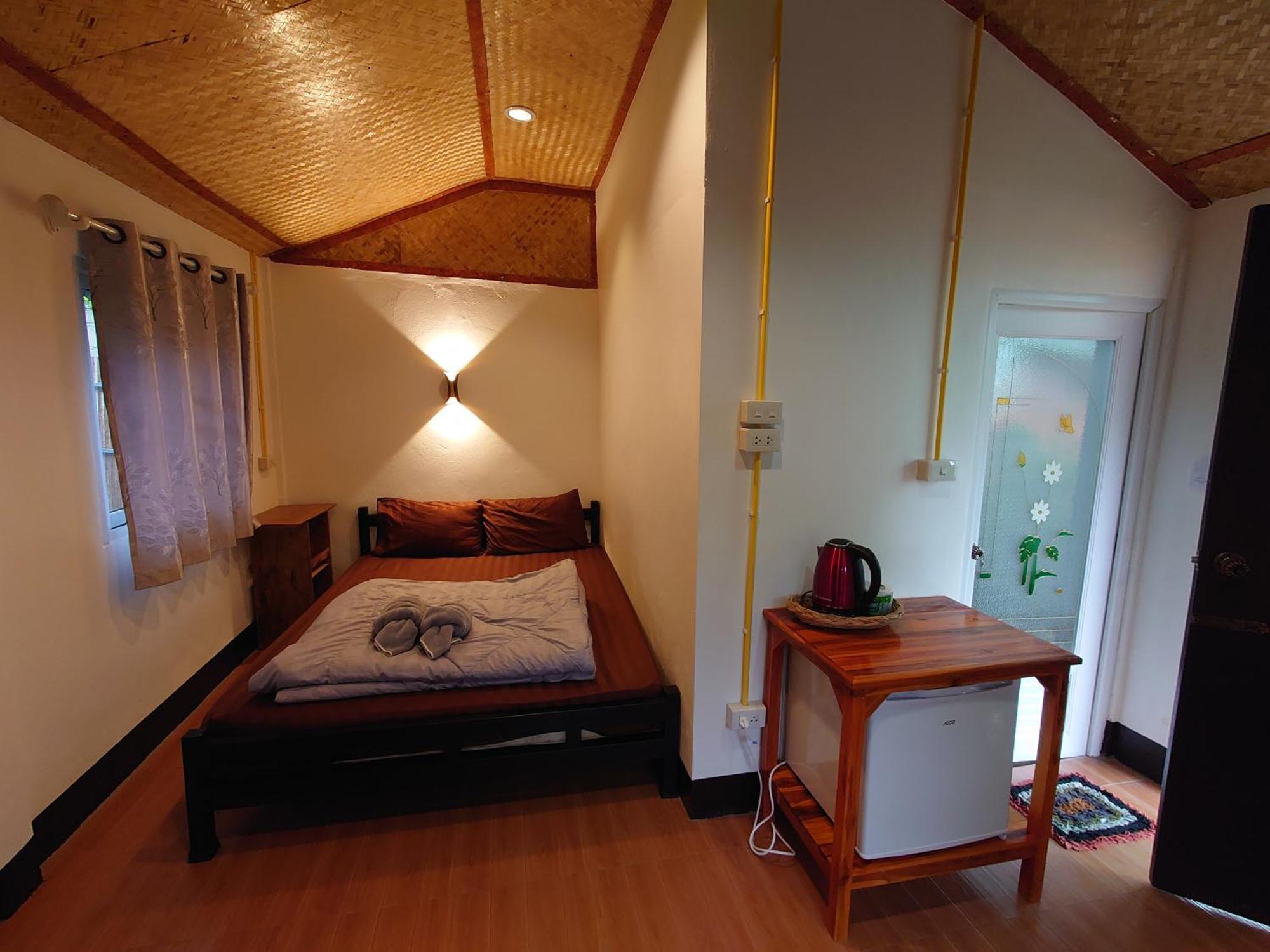 บ้านดินโฮมสเตย์ ปางอุ๋ง Ban Huai Makhuea Som Exterior foto